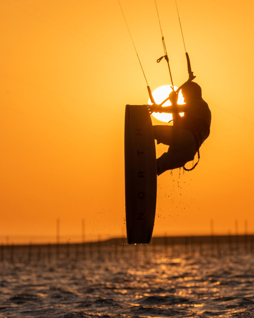 Wakeup Adventures Abu Dhabi Island tour kite jump