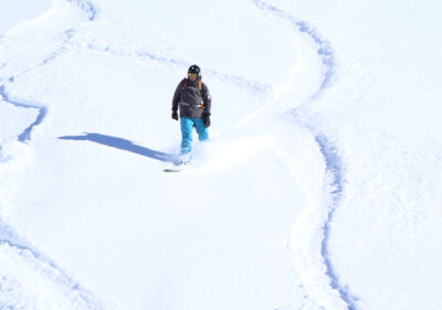 Wakeup Adventures Ski Trip tour Snowboard UAE Bosnia 1